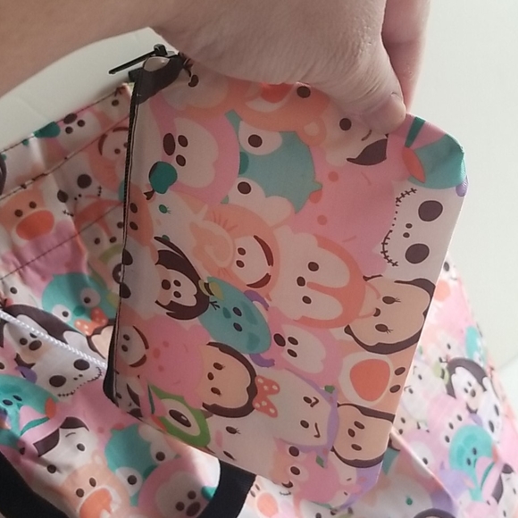 Brand Disney tsum tsum recyclable shopping bag. - Picture 6 of 6